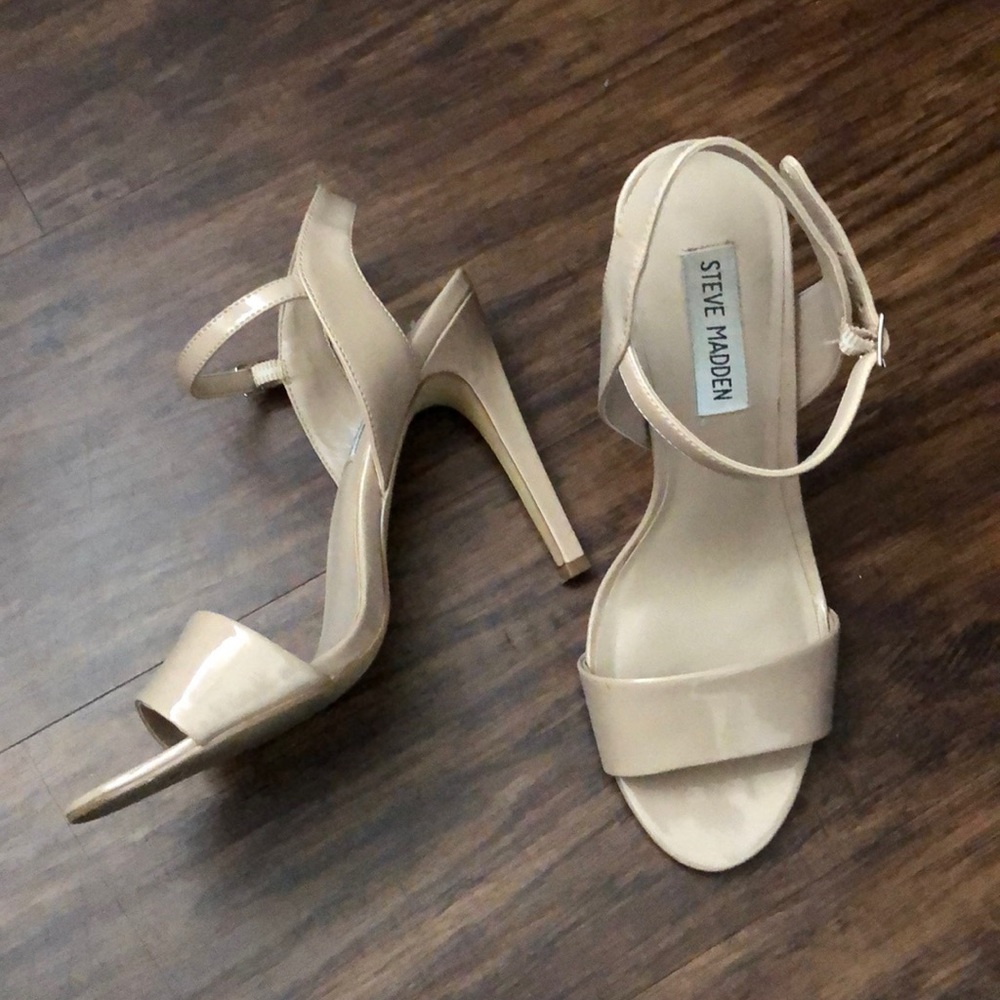 tan Steve Madden strappy heels